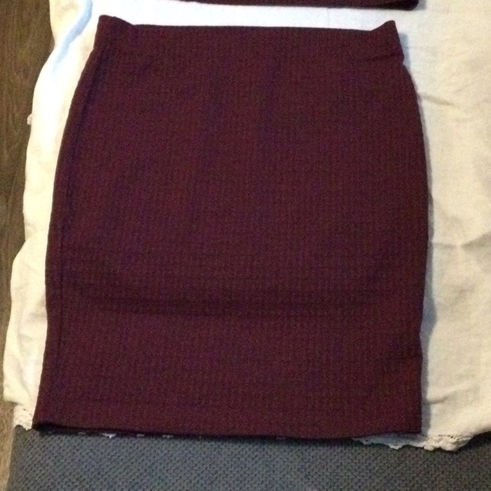 2 piece set - Picture 2 of 7